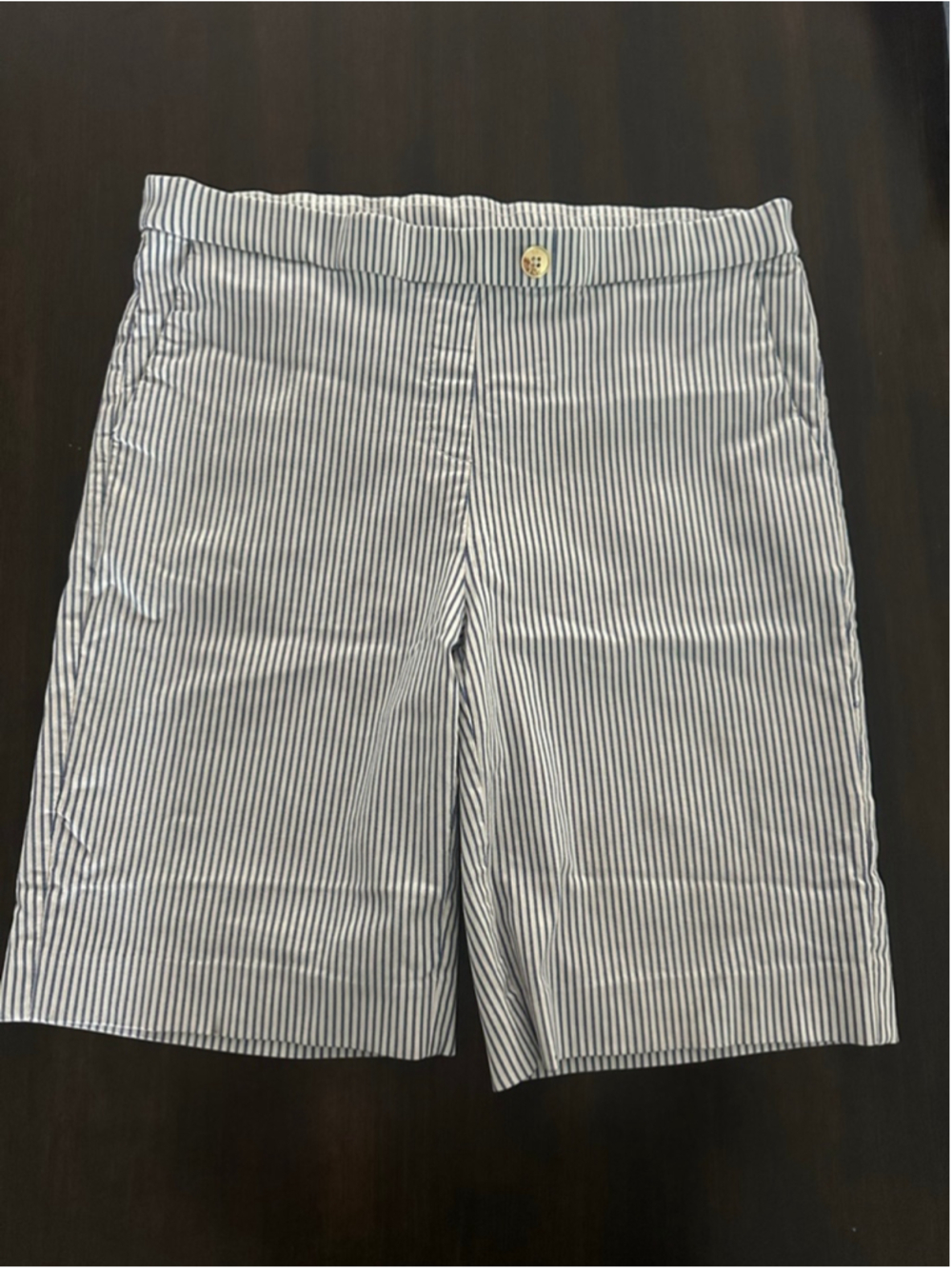 Women's Jones New York White Blue Striped Bermuda Shorts L